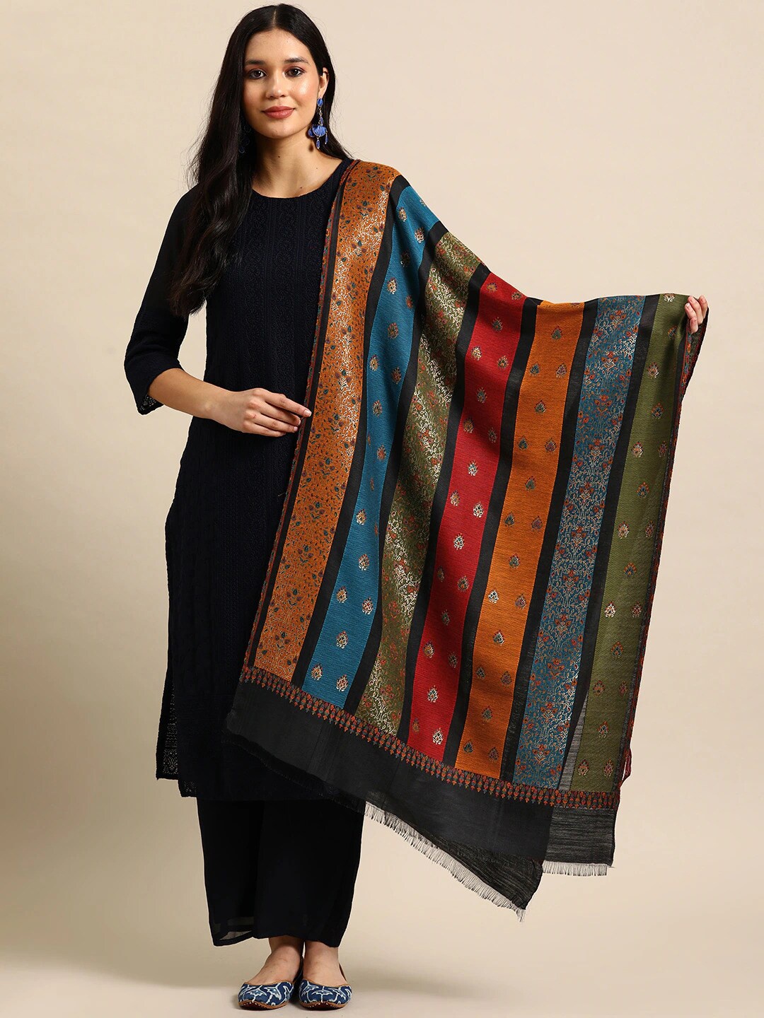 

Sangria Ethnic Woven Design Stole, Black