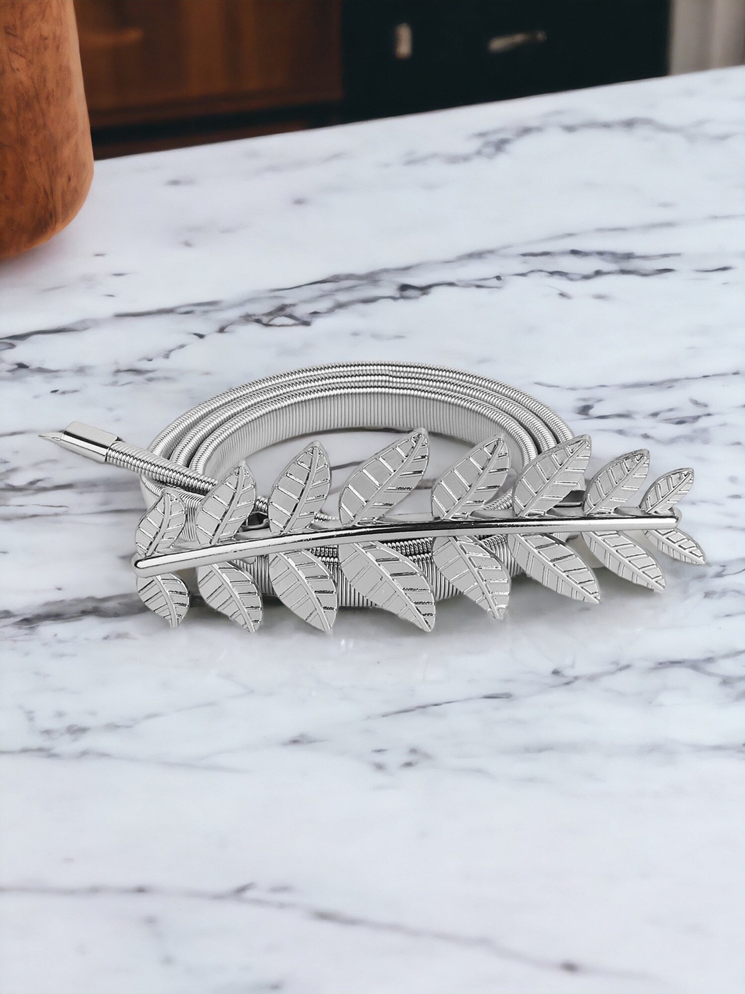 

DressBerry Women Silver-Toned Textured Belt