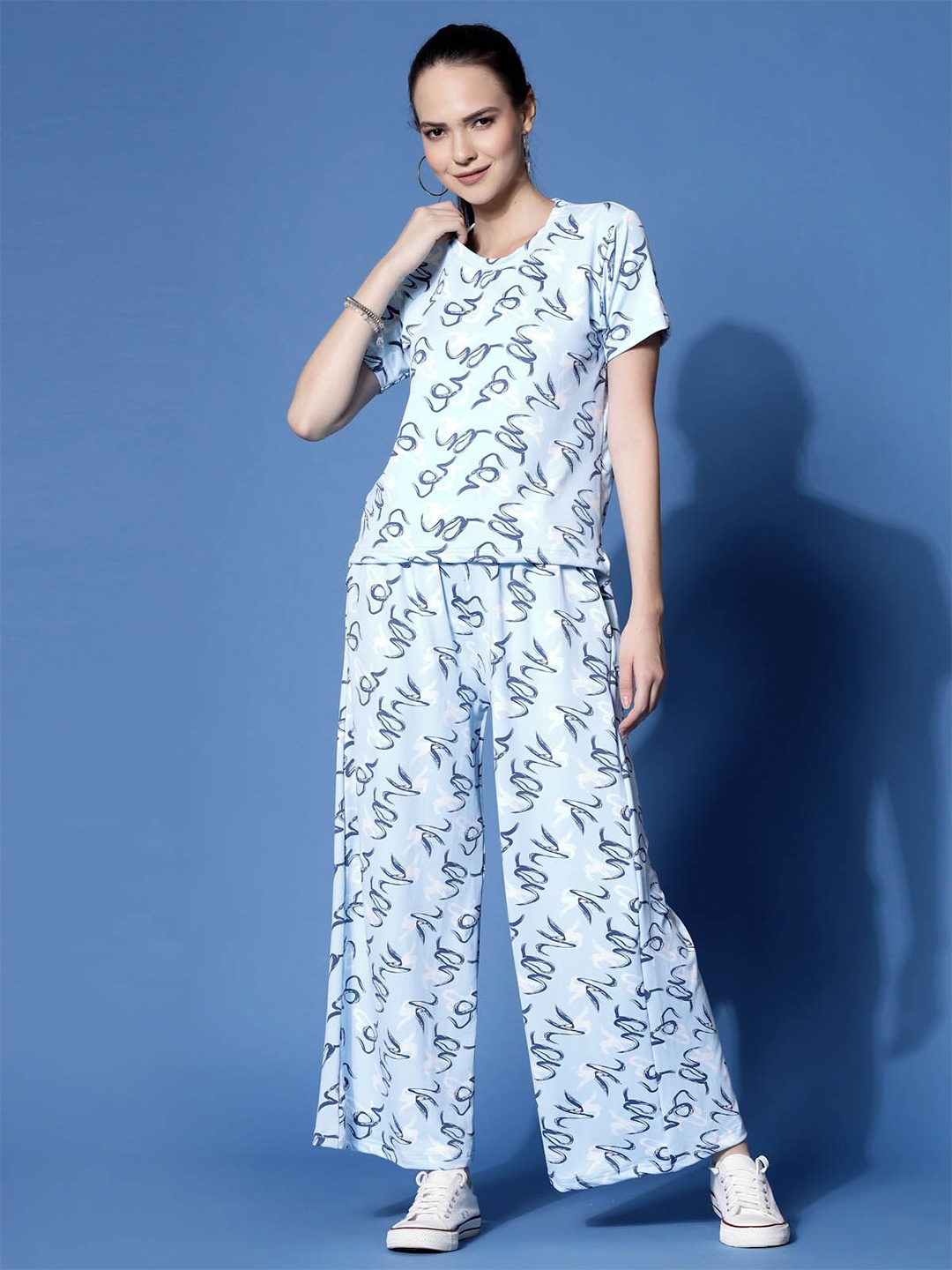 Oomph! Printed Short Sleeves T-shirt with Trousers, Blue