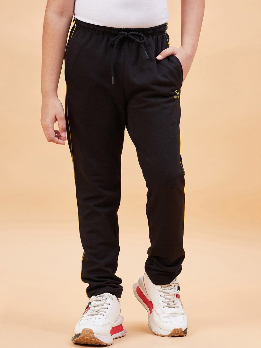 

Ben & Joe Kids Antimicrobial Mid Rise Track Pants, Black