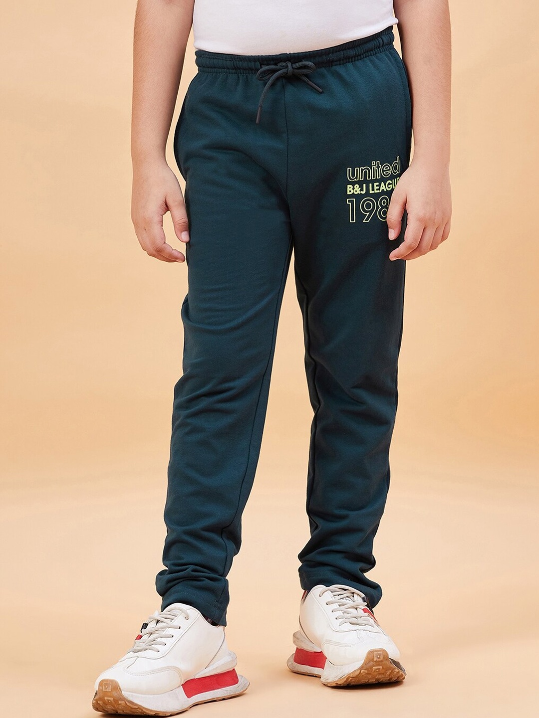 

Ben & Joe Kids Typographic Printed Antimicrobial Track Pants, Green
