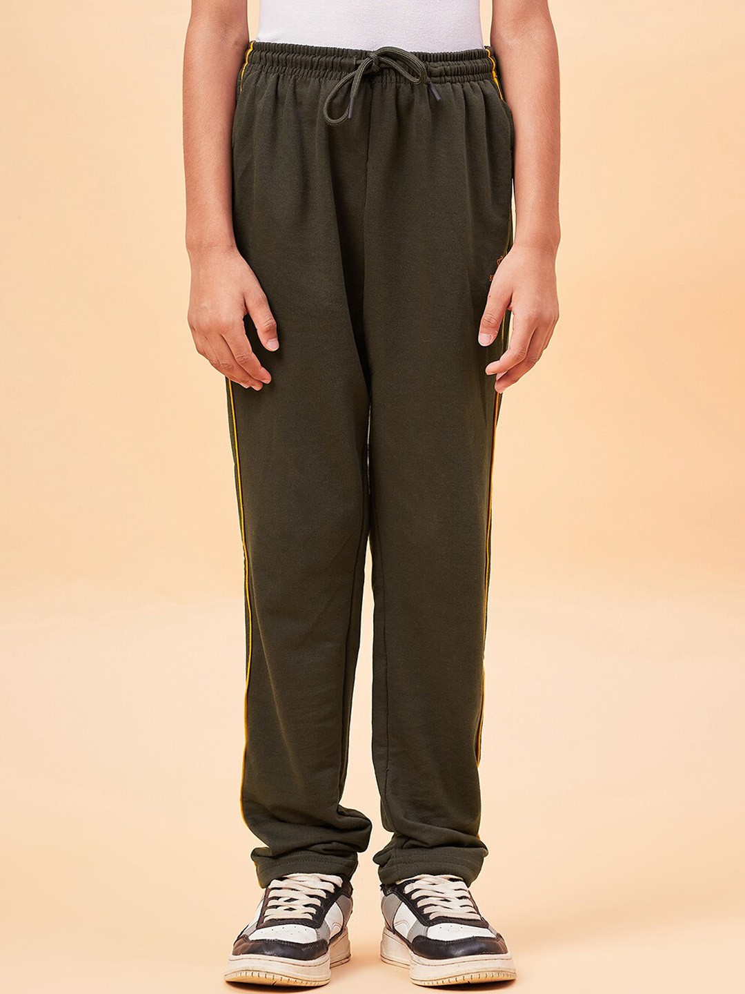 

Ben & Joe Kids Side Pockets Antimicrobial Track Pants, Green