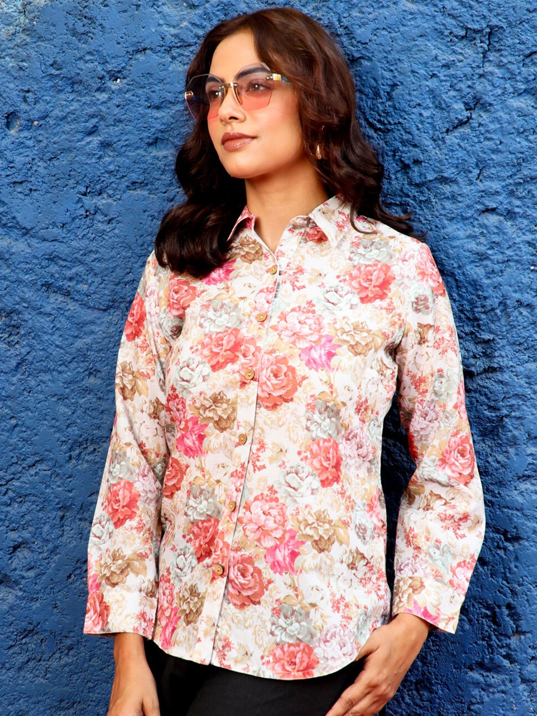 

Jaipur Kurti Full Sleeved Floral Shirt, Peach