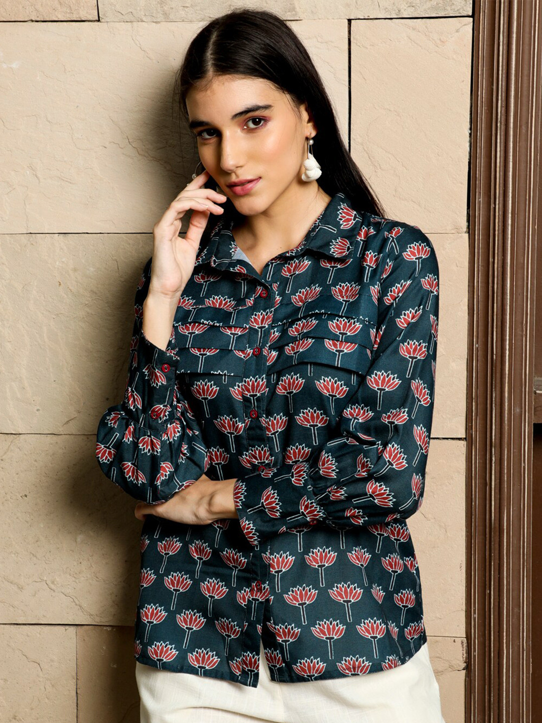

Jaipur Kurti Standard Floral Opaque Printed Formal Shirt, Navy blue