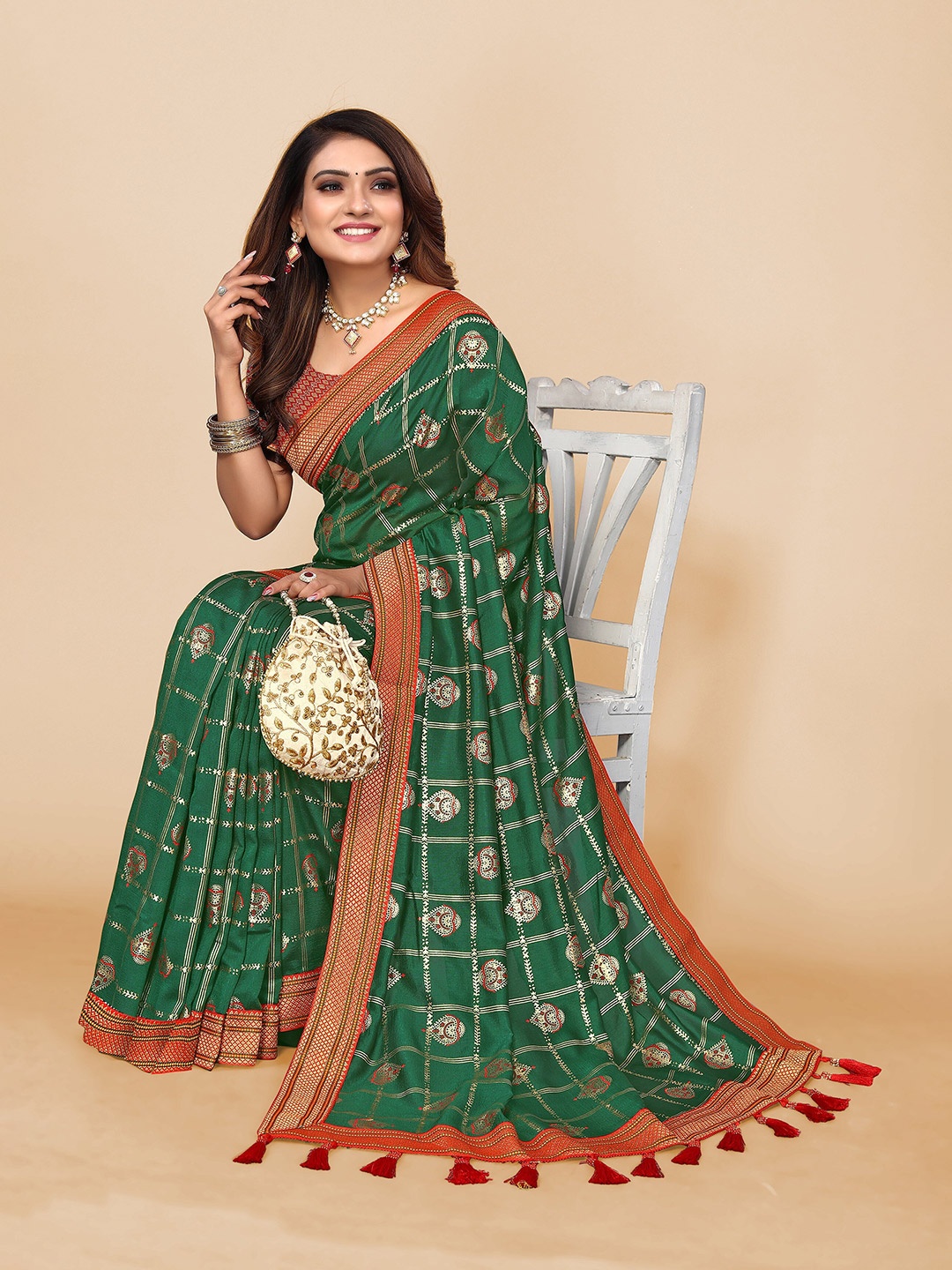 

all about you Ethnic Motifs Woven Design Zari Pure Silk Saree, Green