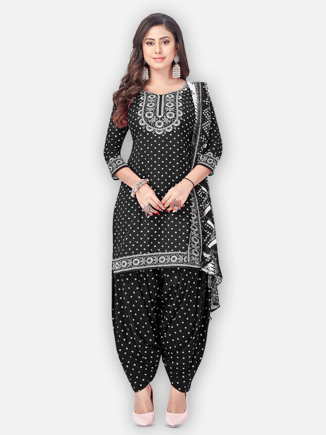 

SALWAR STUDIO Printed Silk Crepe Unstitched Dress Material, Black