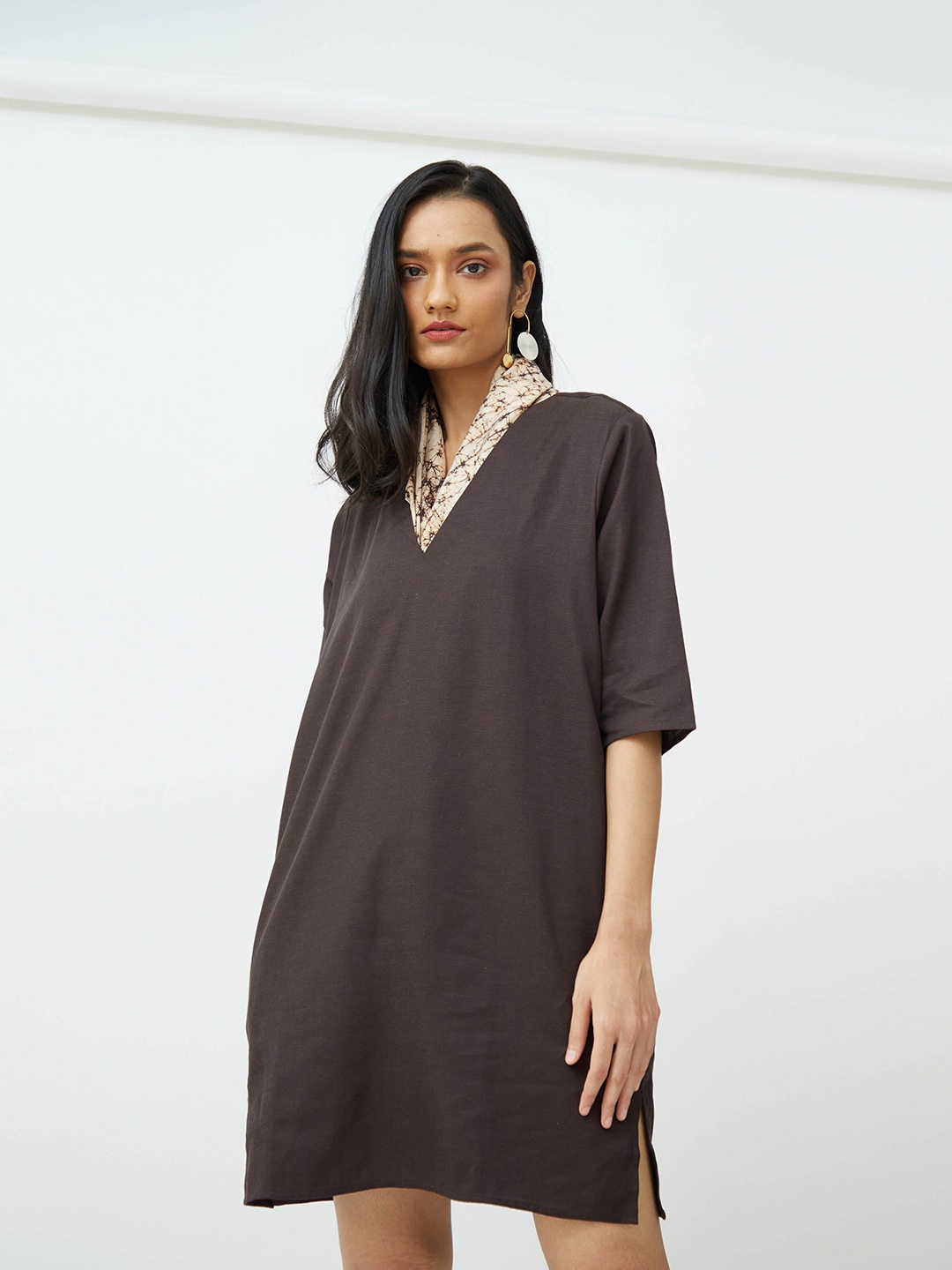 

Saltpetre V Neck A Line Dress, Coffee brown