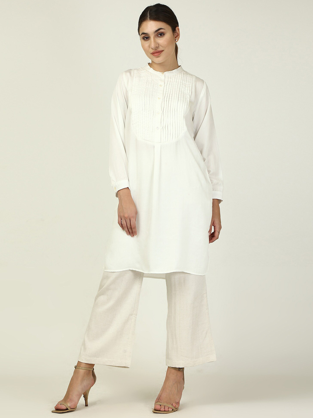 

Saltpetre Band Collar Straight Kurta, Off white