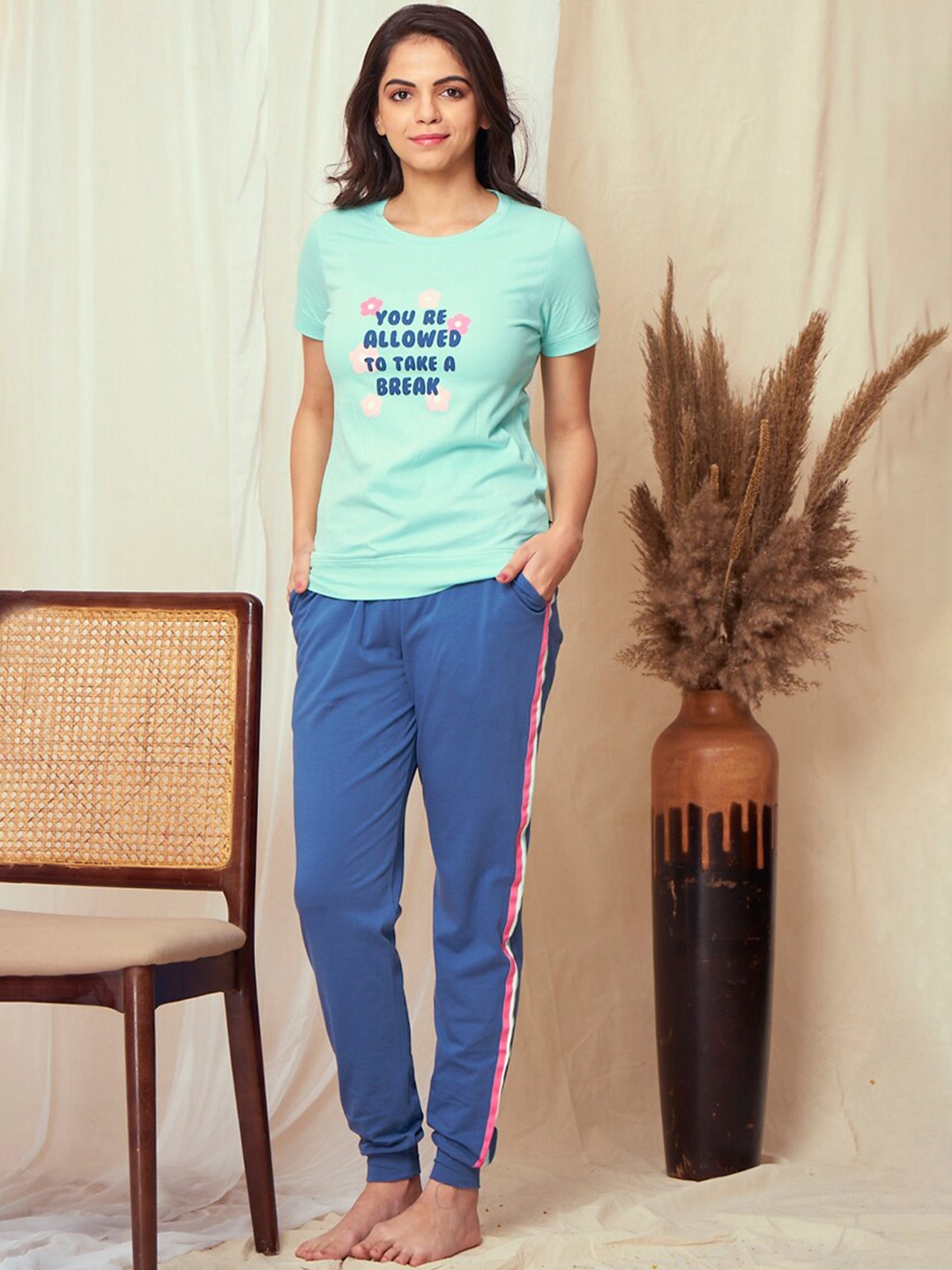 

July Typography Printed T-shirt & Pyjama, Green
