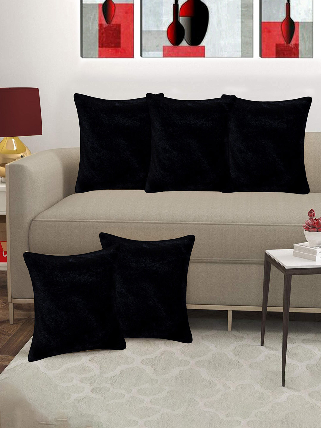 

Creeva Black 5 Pieces Velvet Square Cushion Covers