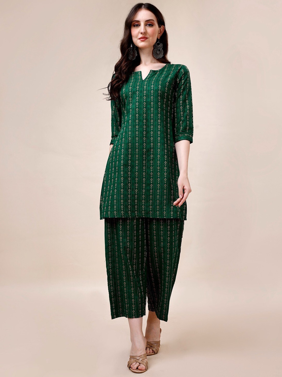 

Anouk Ethnic Motifs Woven Design Pure Cotton Indie Prints Straight Kurta With Palazzos, Green