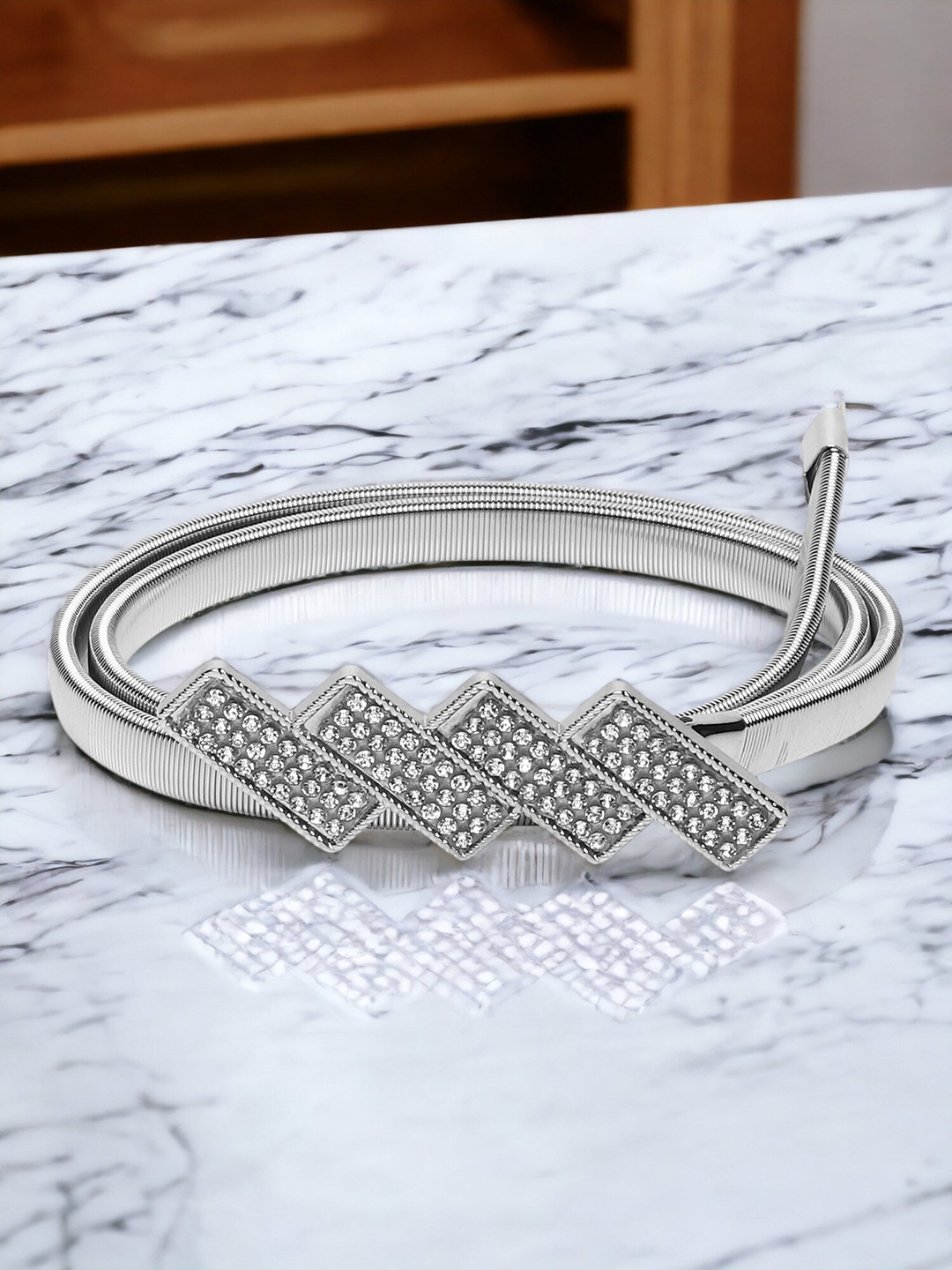 

DressBerry Women Embellished Slim Stretchable Belt, Silver