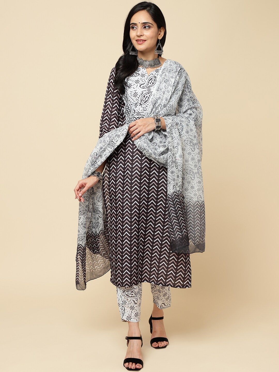 

Royal Export Geometric Printed Straight Kurta & Trousers With Dupatta, Black
