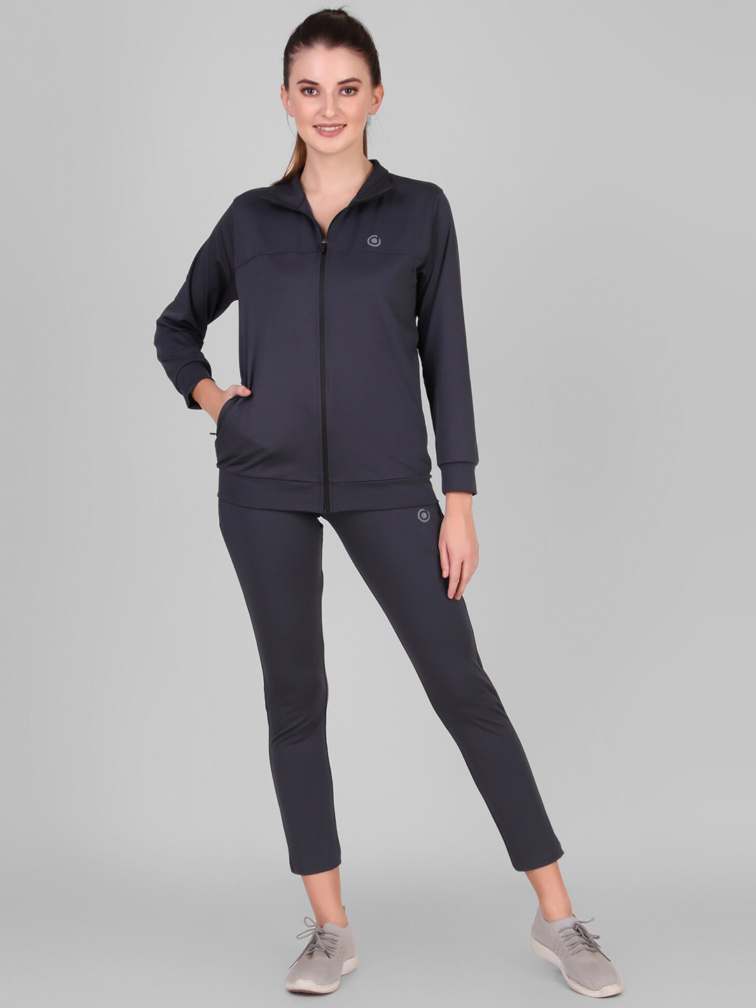 

DIAZ Mock Collar Long Sleeves Tracksuit, Grey