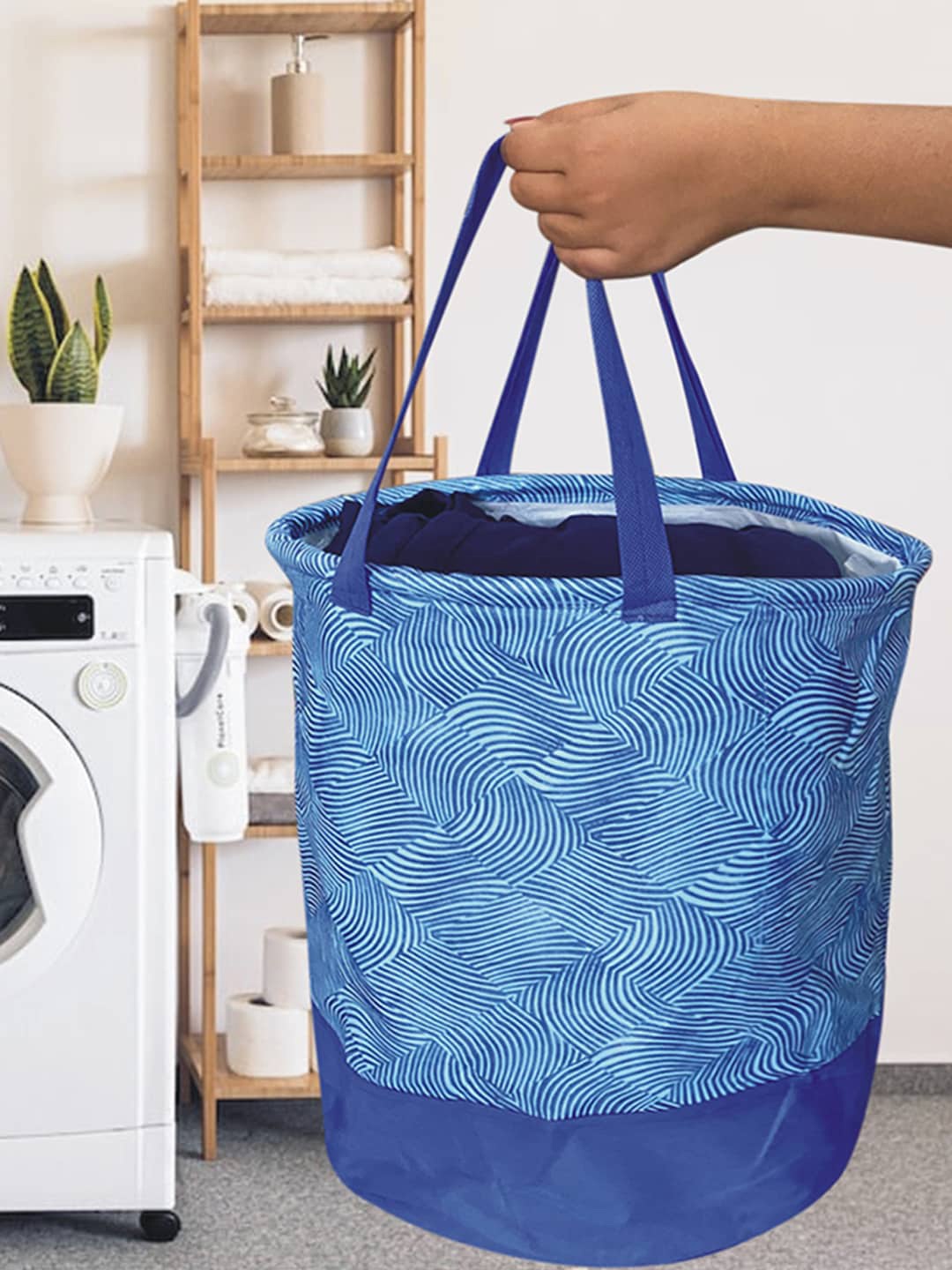 

Kuber Industries Blue & White Printed Waterproof Laundry Bag