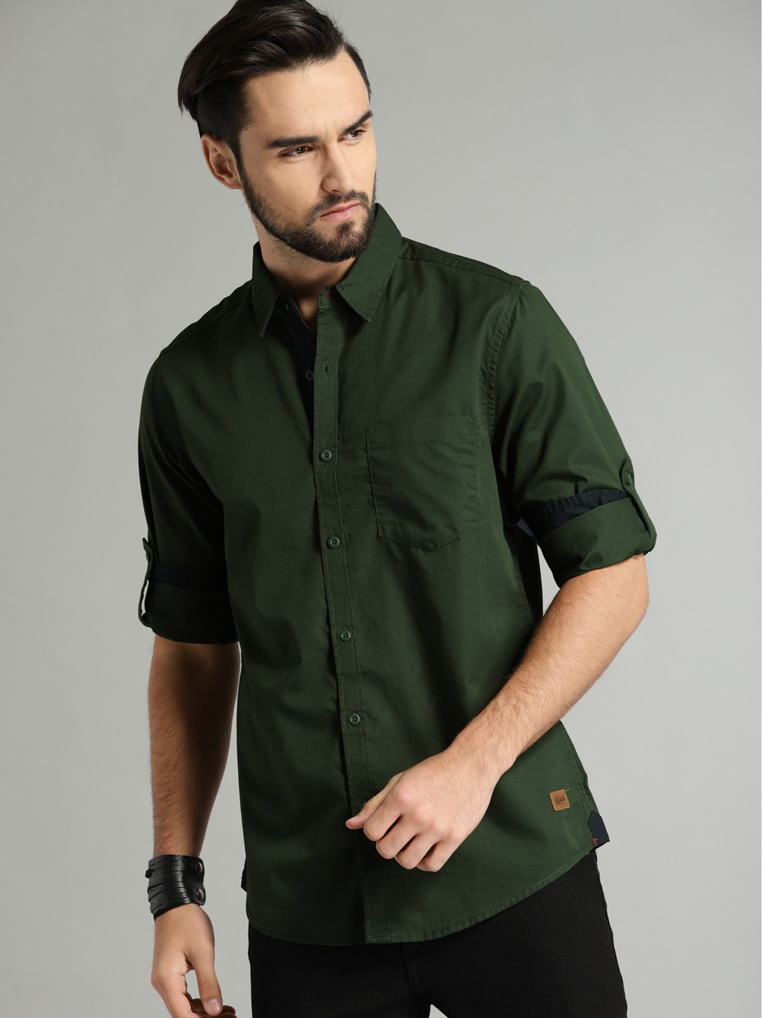 

Roadster Men Green Regular Fit Solid Sustainable Casual Shirt