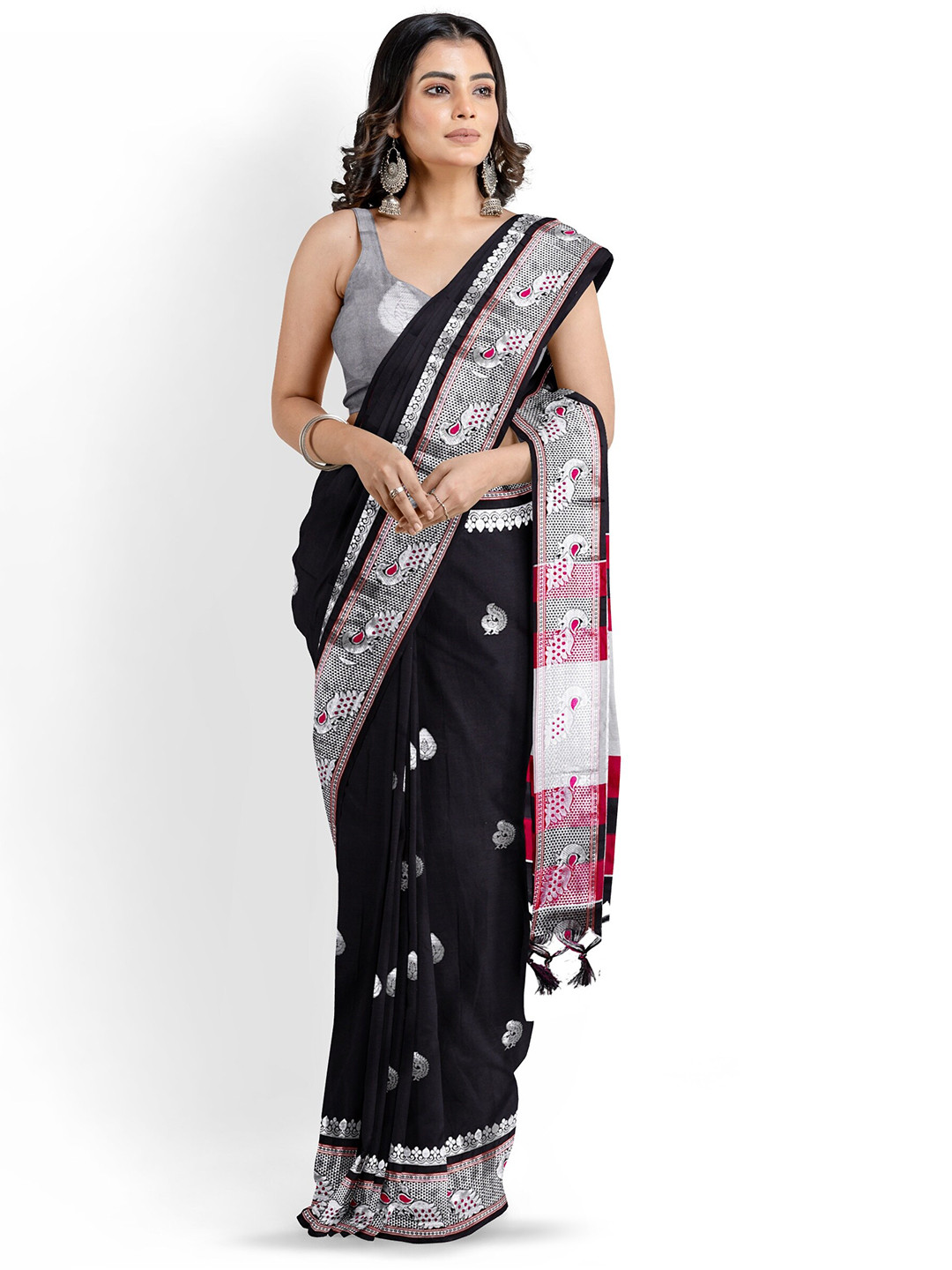

KALINI Woven Design Zari Silk Cotton Paithani Saree, Black