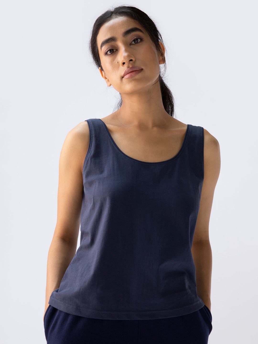 

Saltpetre Round Neck Sleeveless Organic Cotton T-shirt, Navy blue