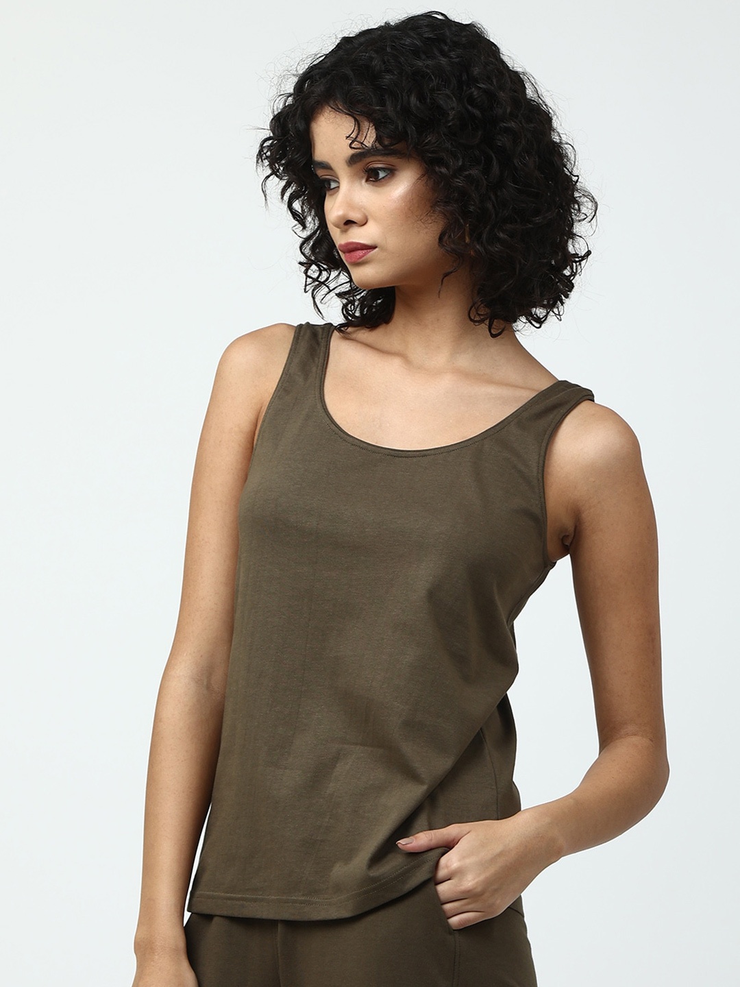 

Saltpetre Round Neck Sleeveless Organic Cotton T-shirt, Olive