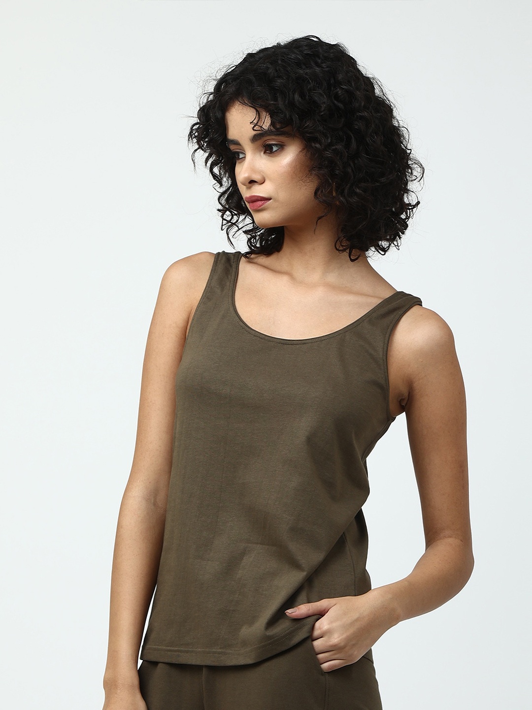 

Saltpetre Round Neck Organic Cotton T-shirt, Olive