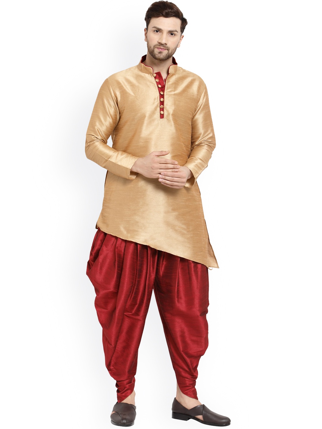 

Sydney Heights Mandarin Collar Kurta With Dhoti Pants, Gold