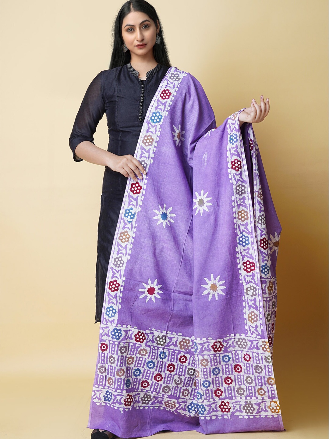 

Unnati Silks Floral Printed Pure Cotton Batik Dupatta, Violet