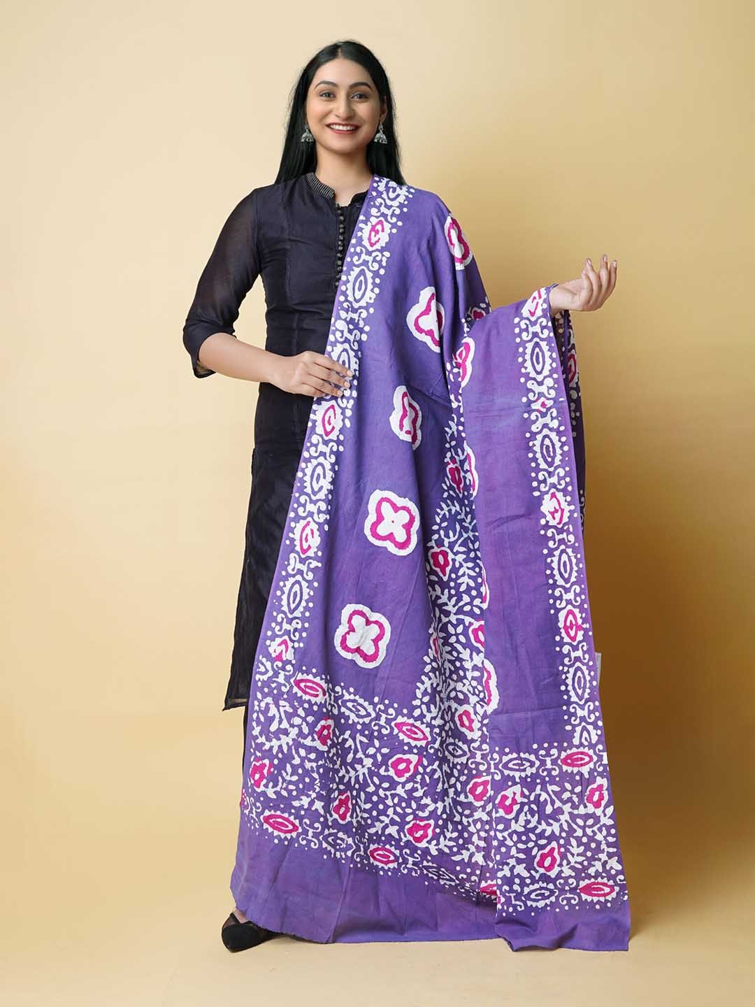 

Unnati Silks Ethnic Motifs Printed Pure Cotton Batik Dupatta, Violet