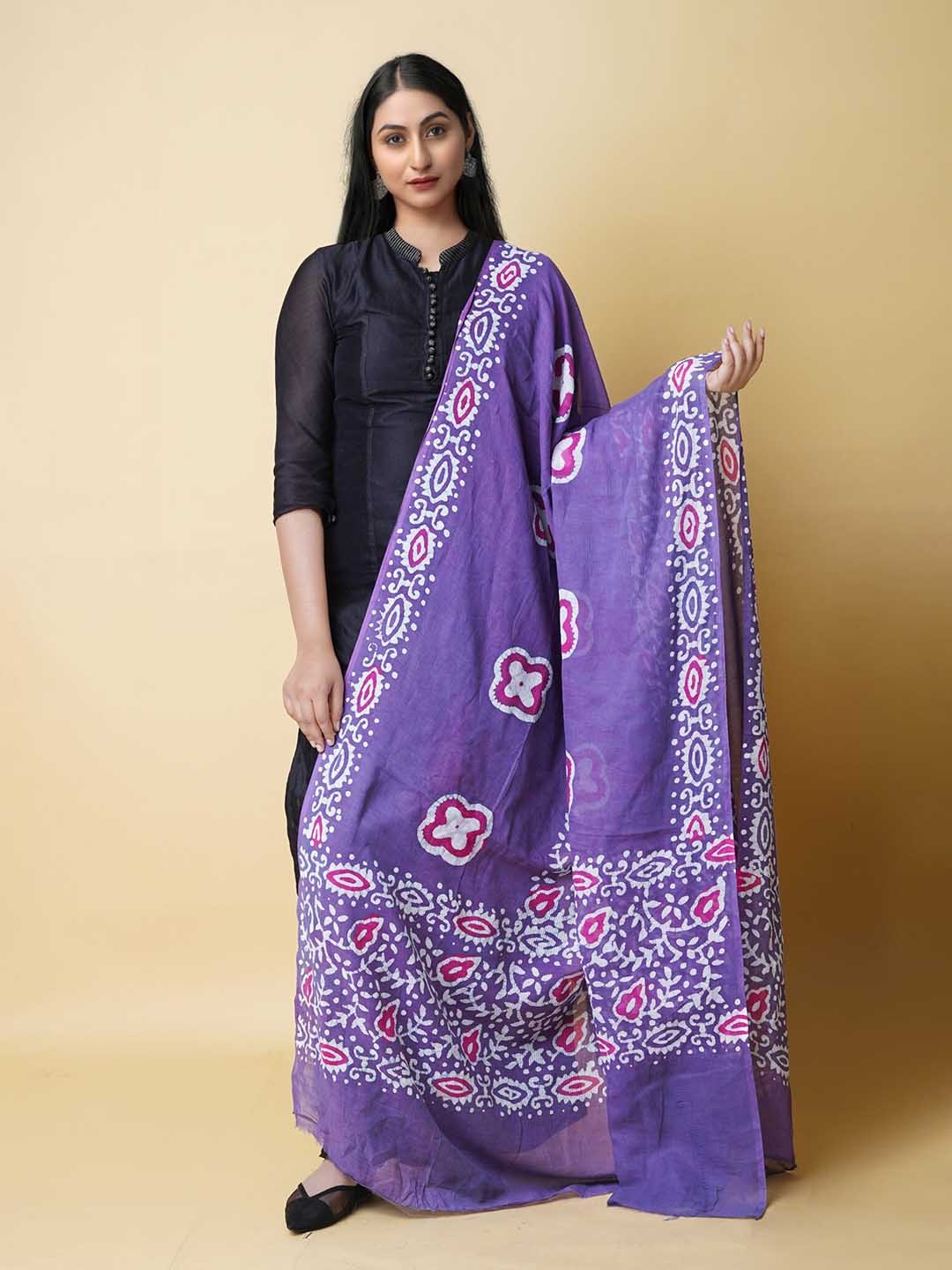 

Unnati Silks Ethnic Motifs Printed Pure Cotton Batik Dupatta, Violet