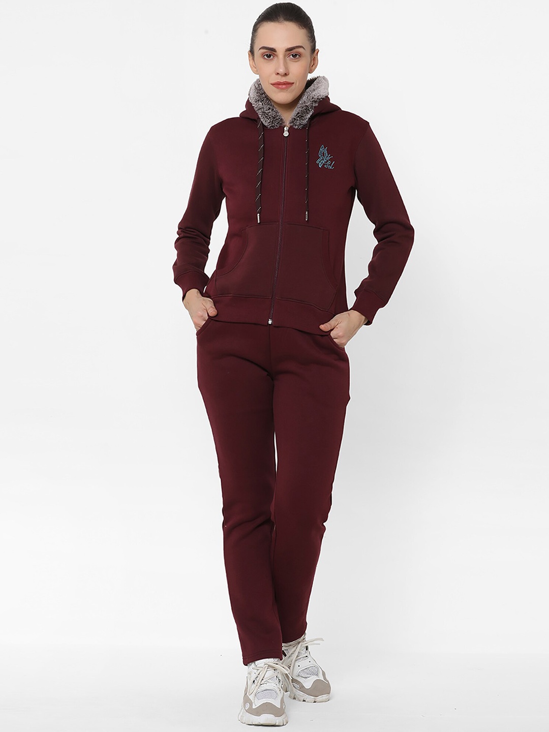 

Sweet Dreams Hodded Neck Fleece Tracksuit, Burgundy