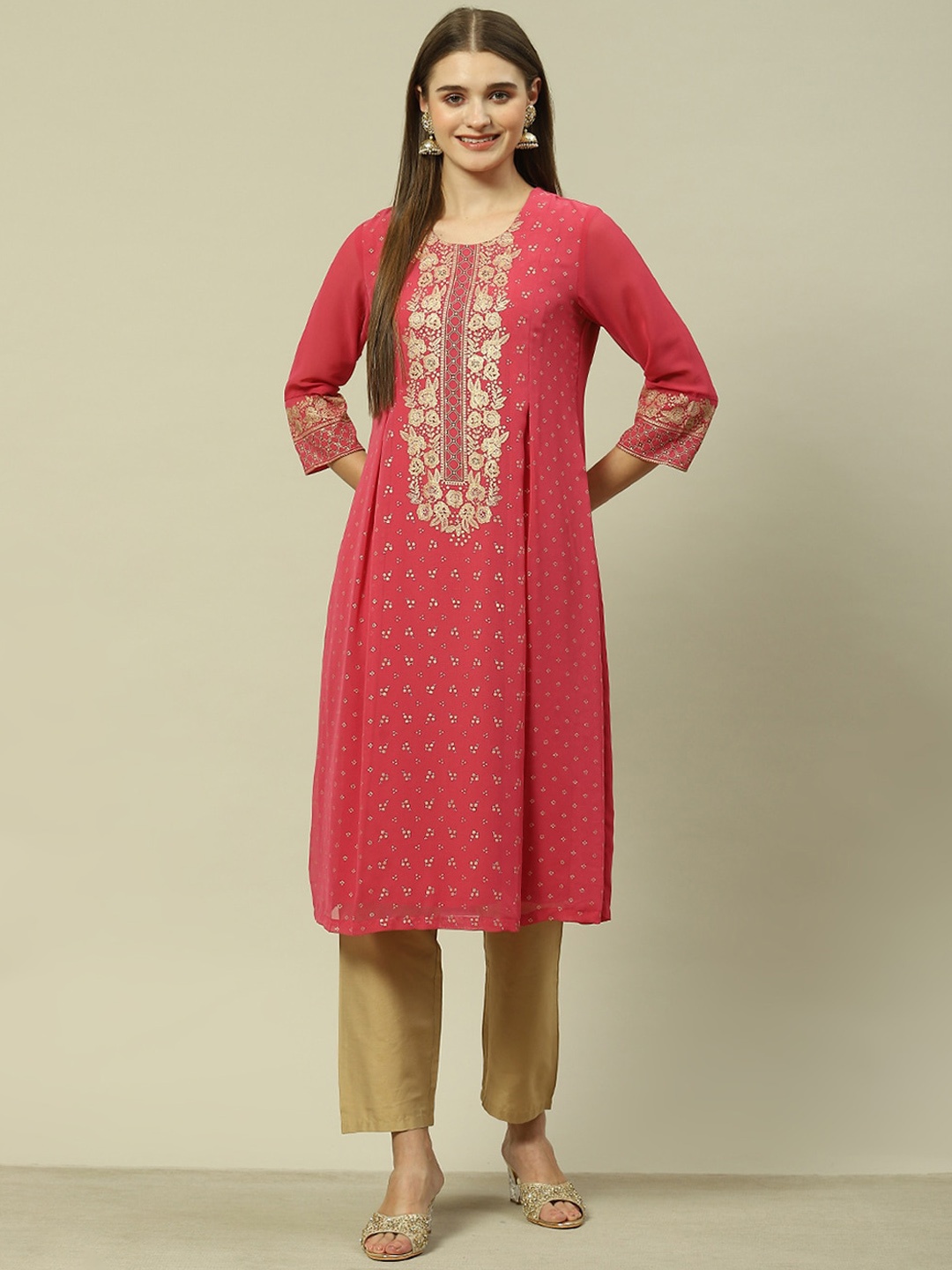 

Rangriti Yoke Design Straight Kurta, Pink