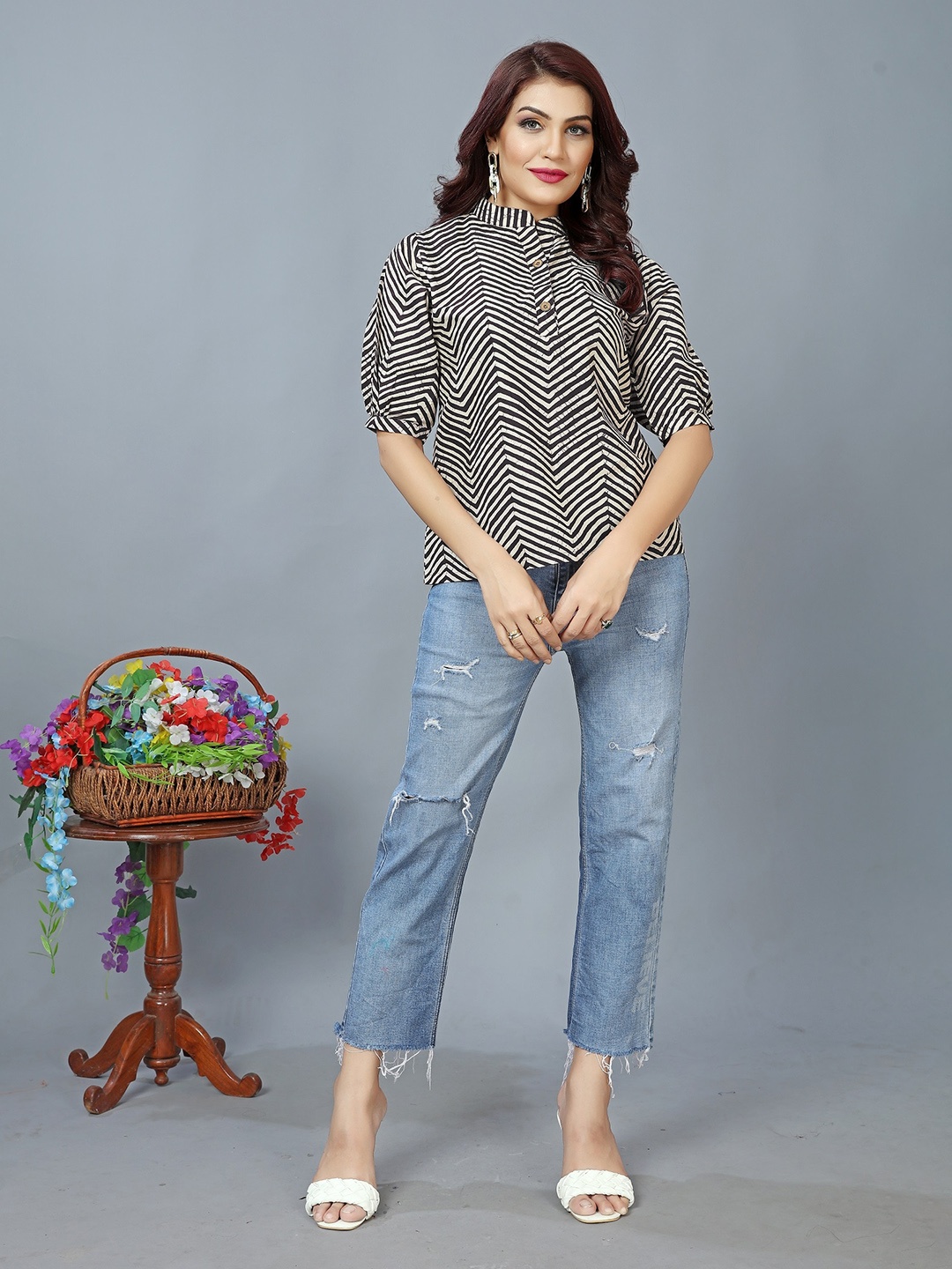 

BAESD Geometric Printed Puff Sleeves Cotton Top, Black