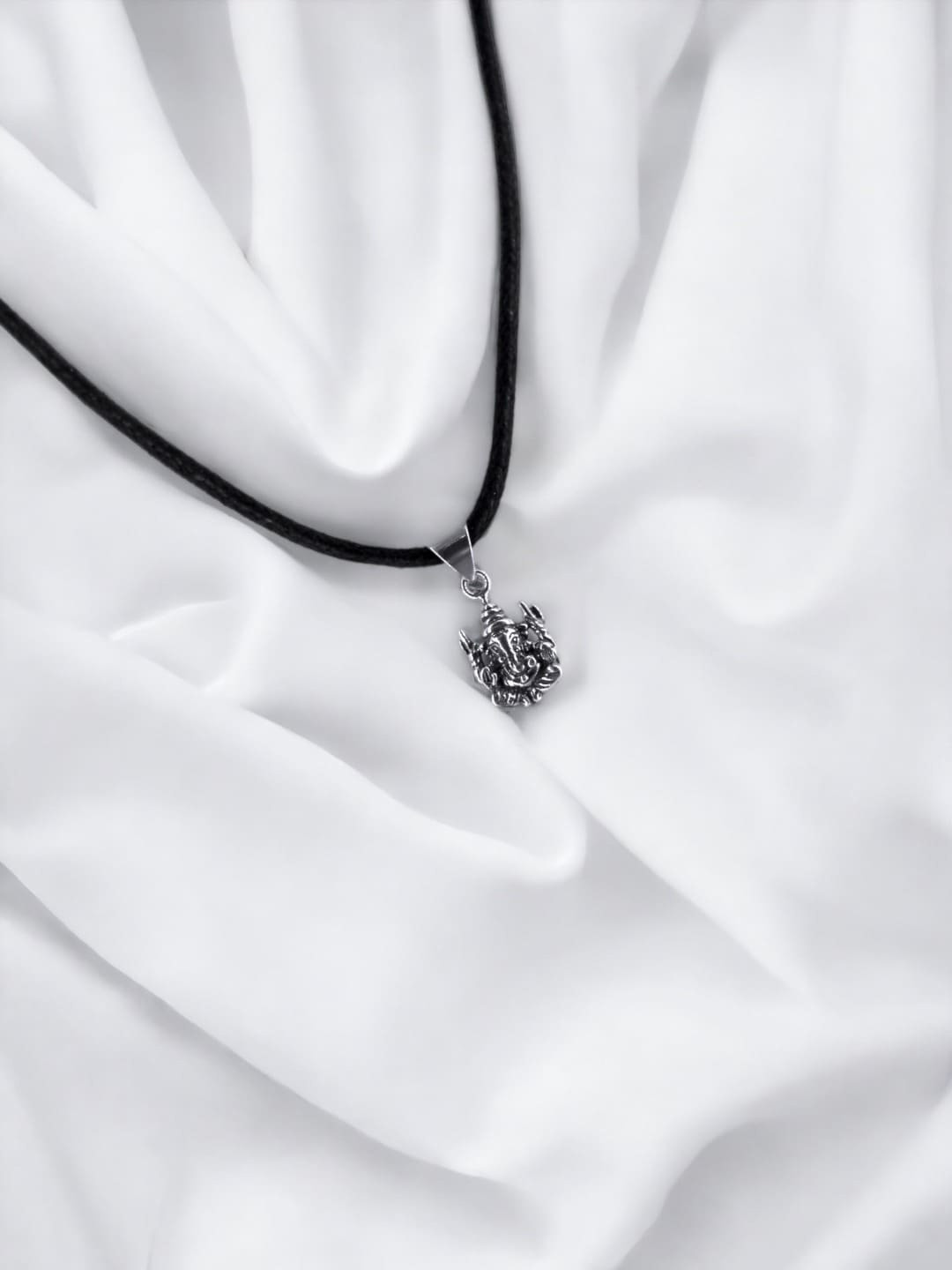

Taraash Kids 925 Sterling Silver Ganpati Pendant