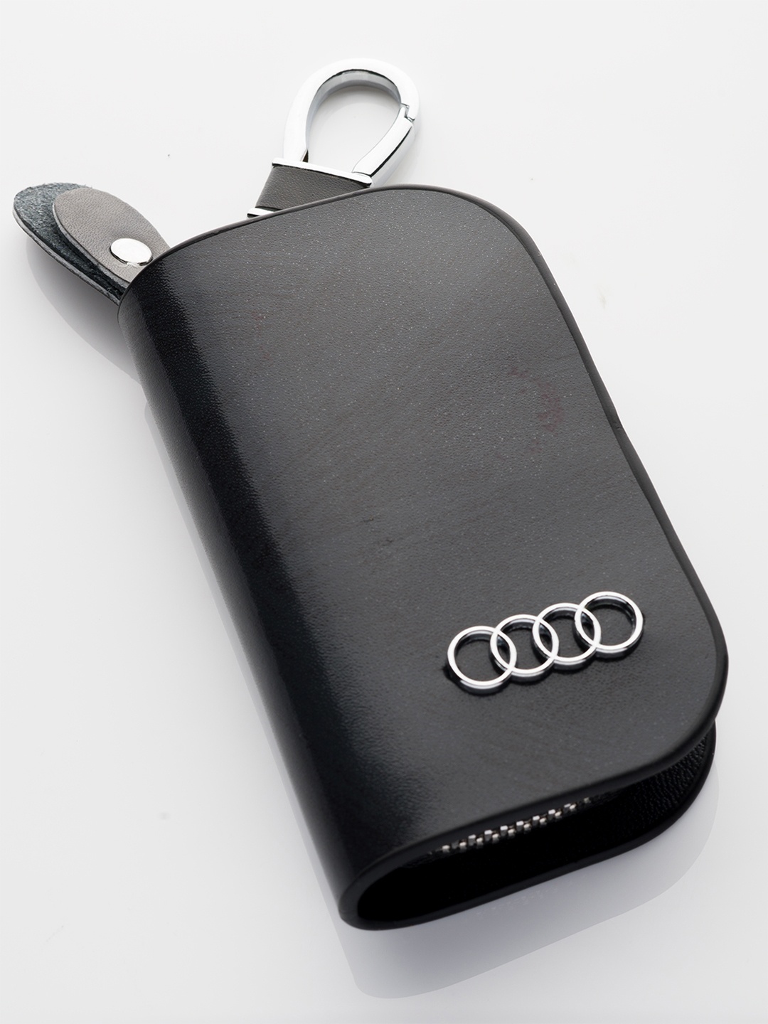 

CONTACTS Audi Smart Key With Cover Chain, Black