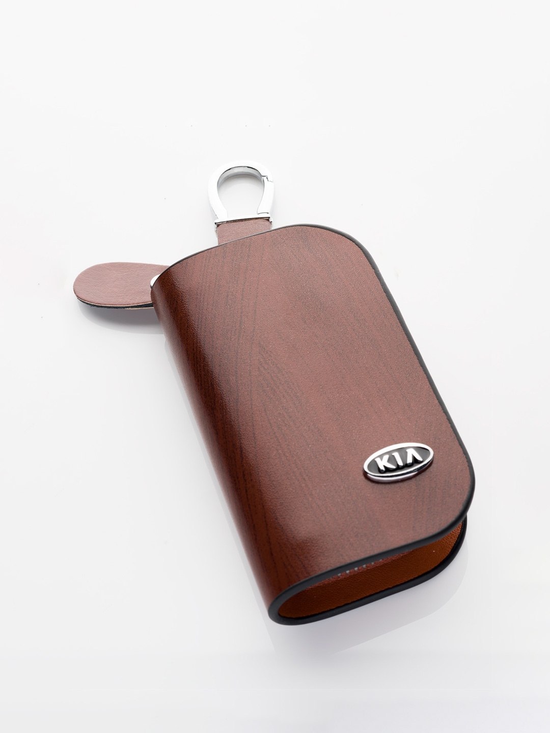 

CONTACTS Kia Smart Key Cover With Key Chain, Brown