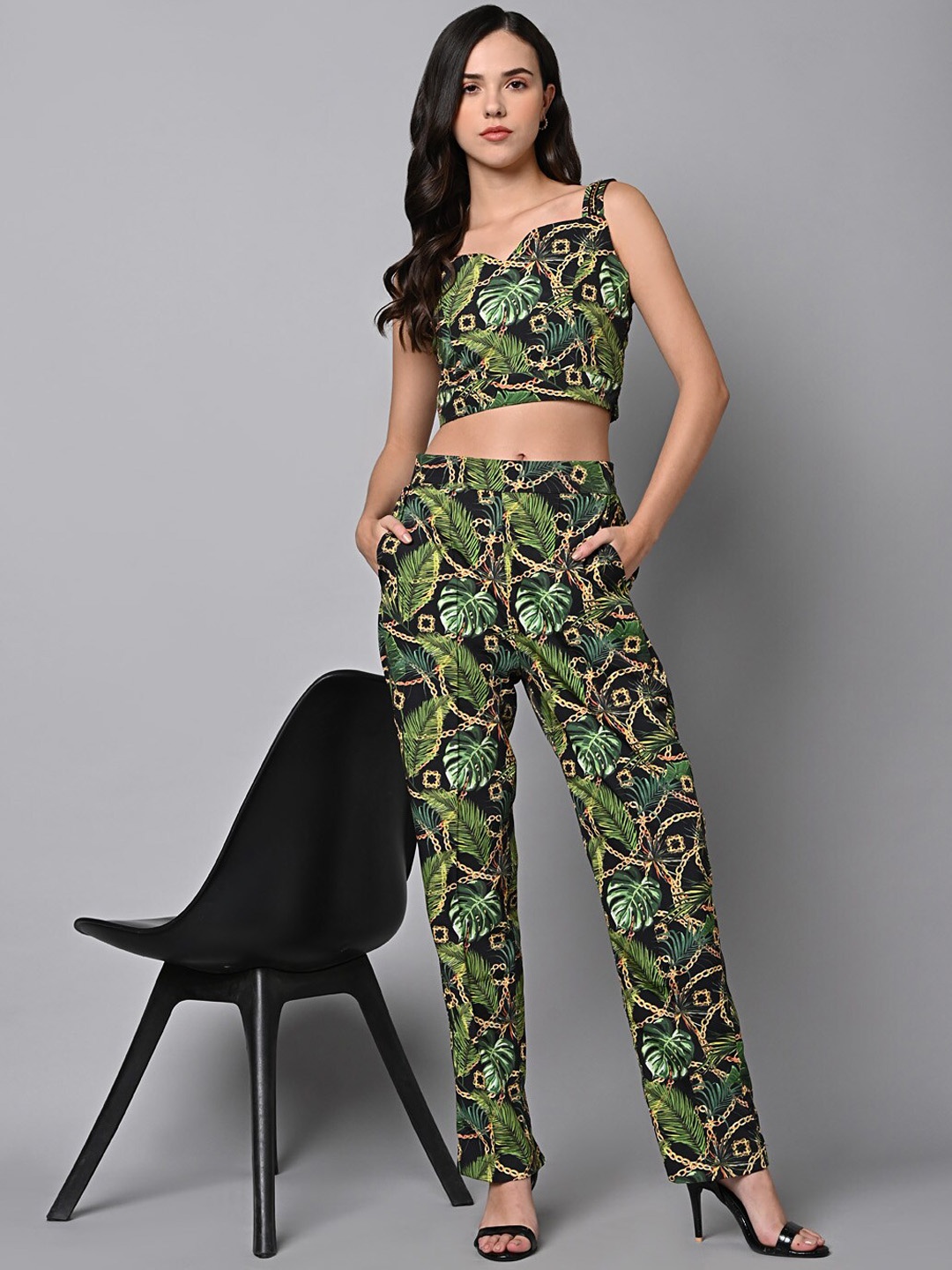 

Justin Whyte Tropical Printed Crop Top With Trousers, Green