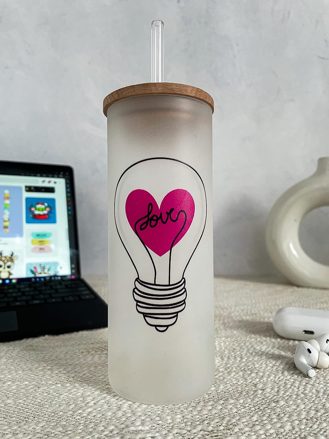 

1219 Avenue Transparent Water Glass With Straw & Lid - 650 ML