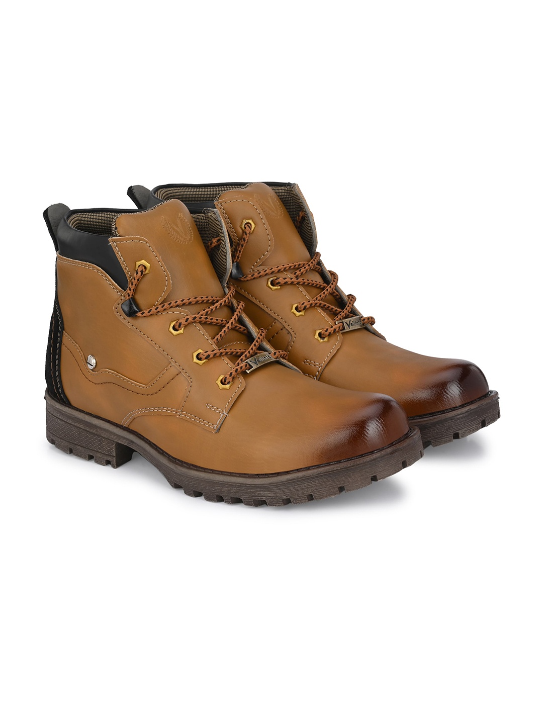 

Vellinto Men Lace-Up Regular Boots, Beige