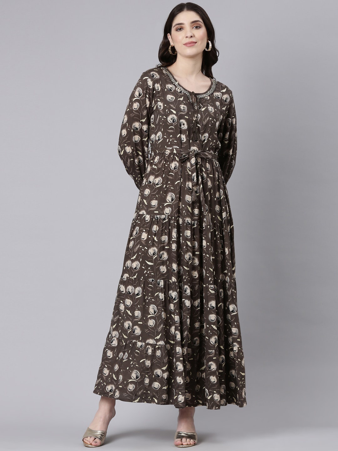 

Neerus Floral Printed Crepe Maxi Dress, Olive