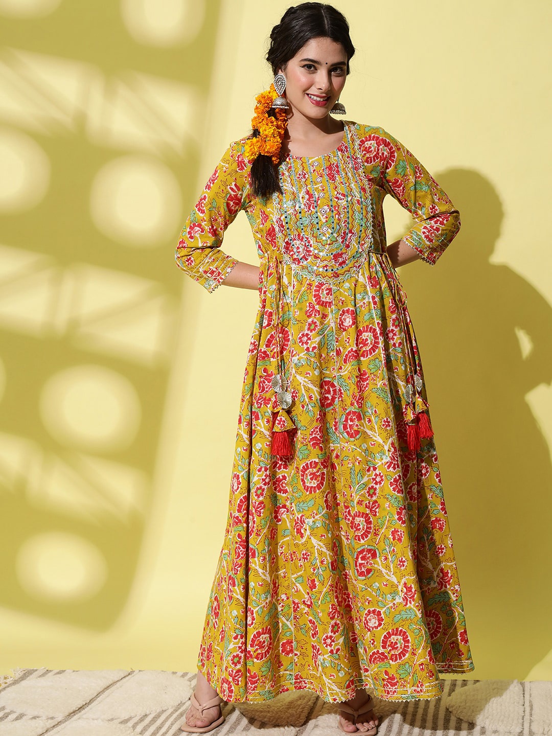 

AAYUMI Floral Printed Sequinned Anarkali Kurta, Mustard