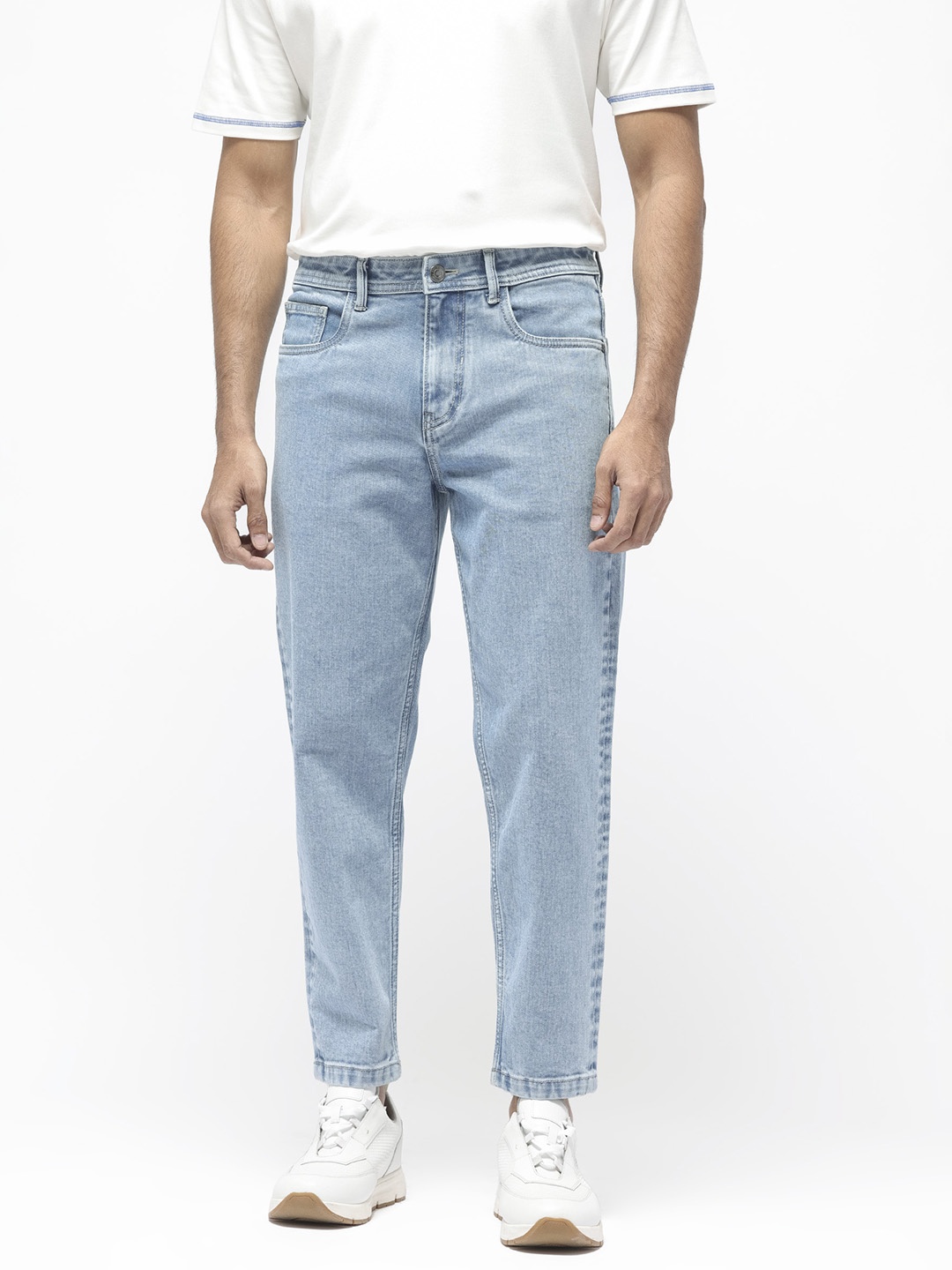 

RARE RABBIT Men Sam Carrot Fit Cotton Jeans, Blue