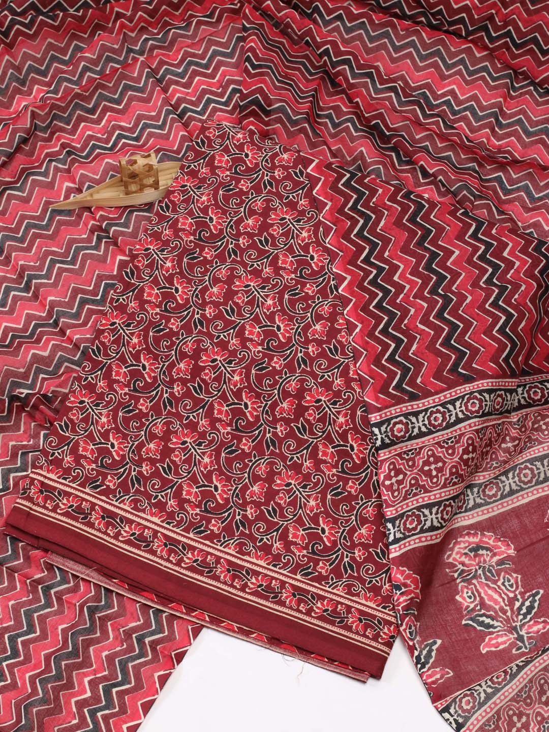 

Meena Bazaar Ethnic Motifs Printed Unstitched Dress Material, Maroon