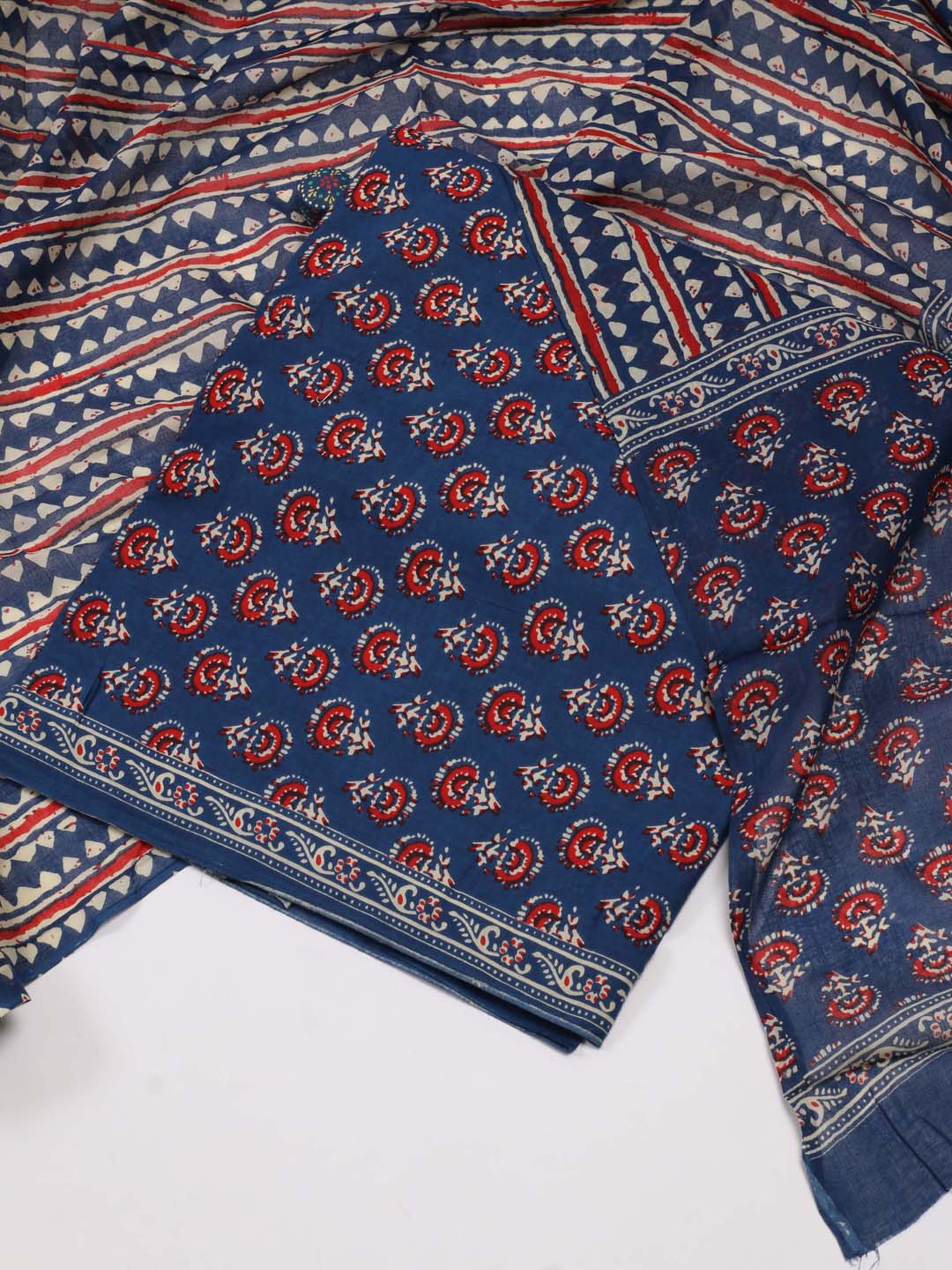 

Meena Bazaar Ethnic Motifs Printed Unstitched Dress Material, Blue