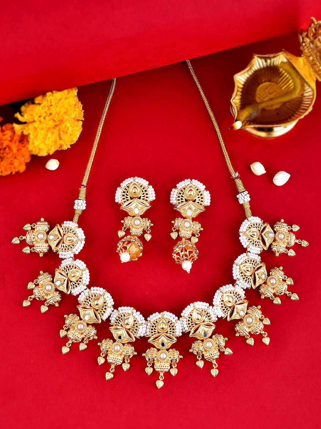 

Voylla Gold-Plated Ethnic Jewellery Set