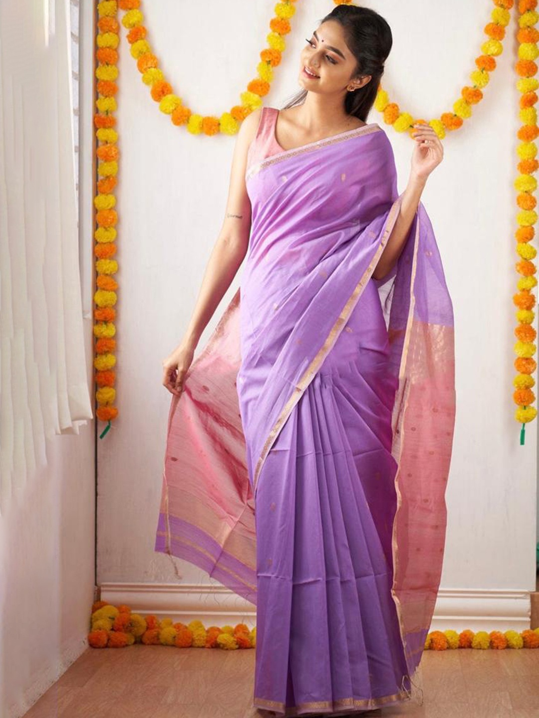 

MORLY Floral Woven Design Zari Kanjeevaram Saree, Lavender