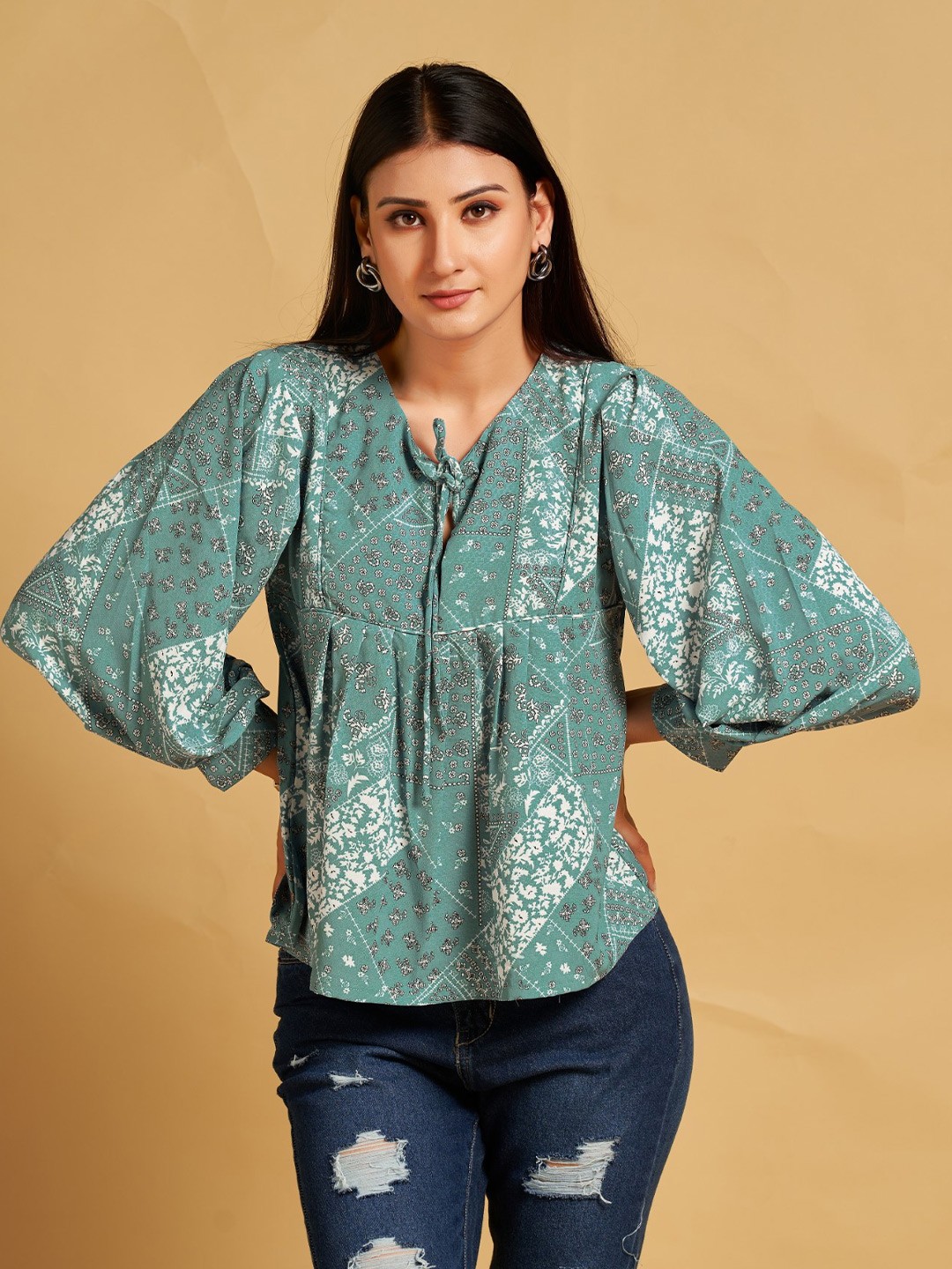 

HOUSE OF MIRA Ethnic Print Tie-Up Neck Flared Sleeve Pleated Top, Green