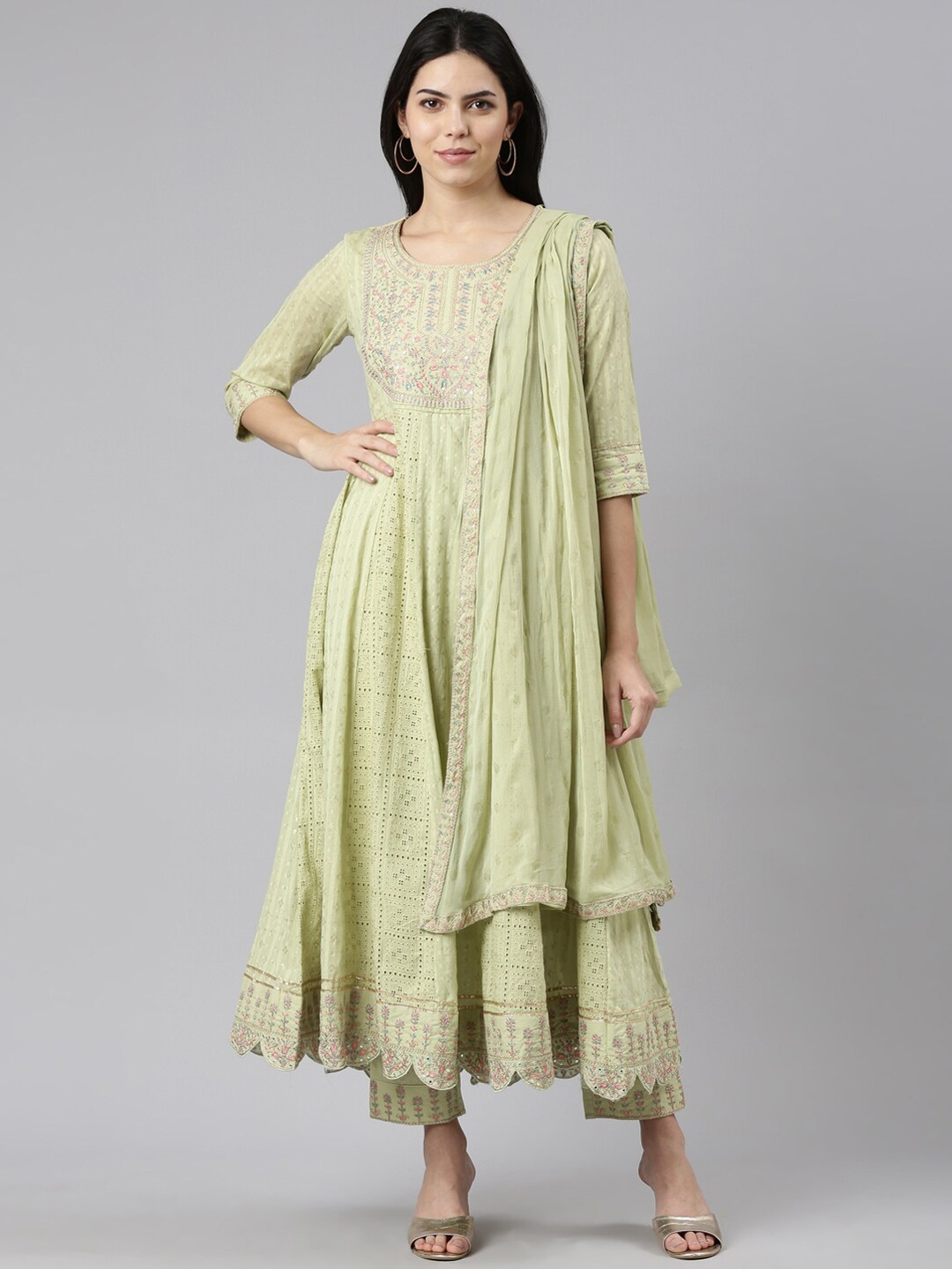 

Neerus Floral Embroidered Pure Cotton Kurta With Trousers & Dupatta, Green