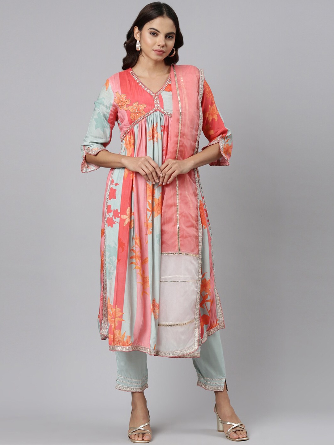 

Neerus Floral Embroidered Regular Beads and Stones Kurta with Trousers & Dupatta, Orange