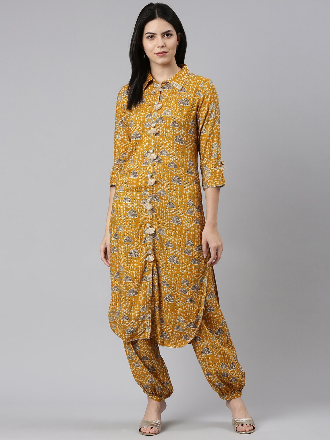 

Neerus Floral Printed Regular Kurta with Salwar, Mustard