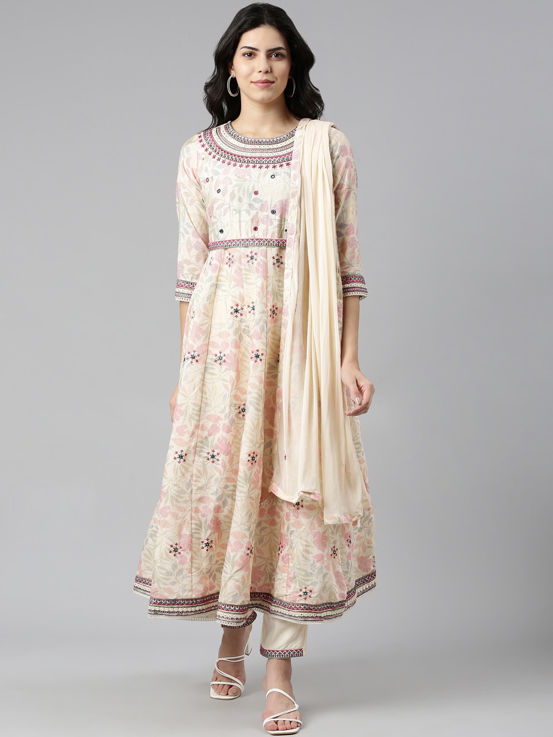 

Neerus Floral Printed Regular Thread Work Kurta with Trousers & With Dupatta, Cream