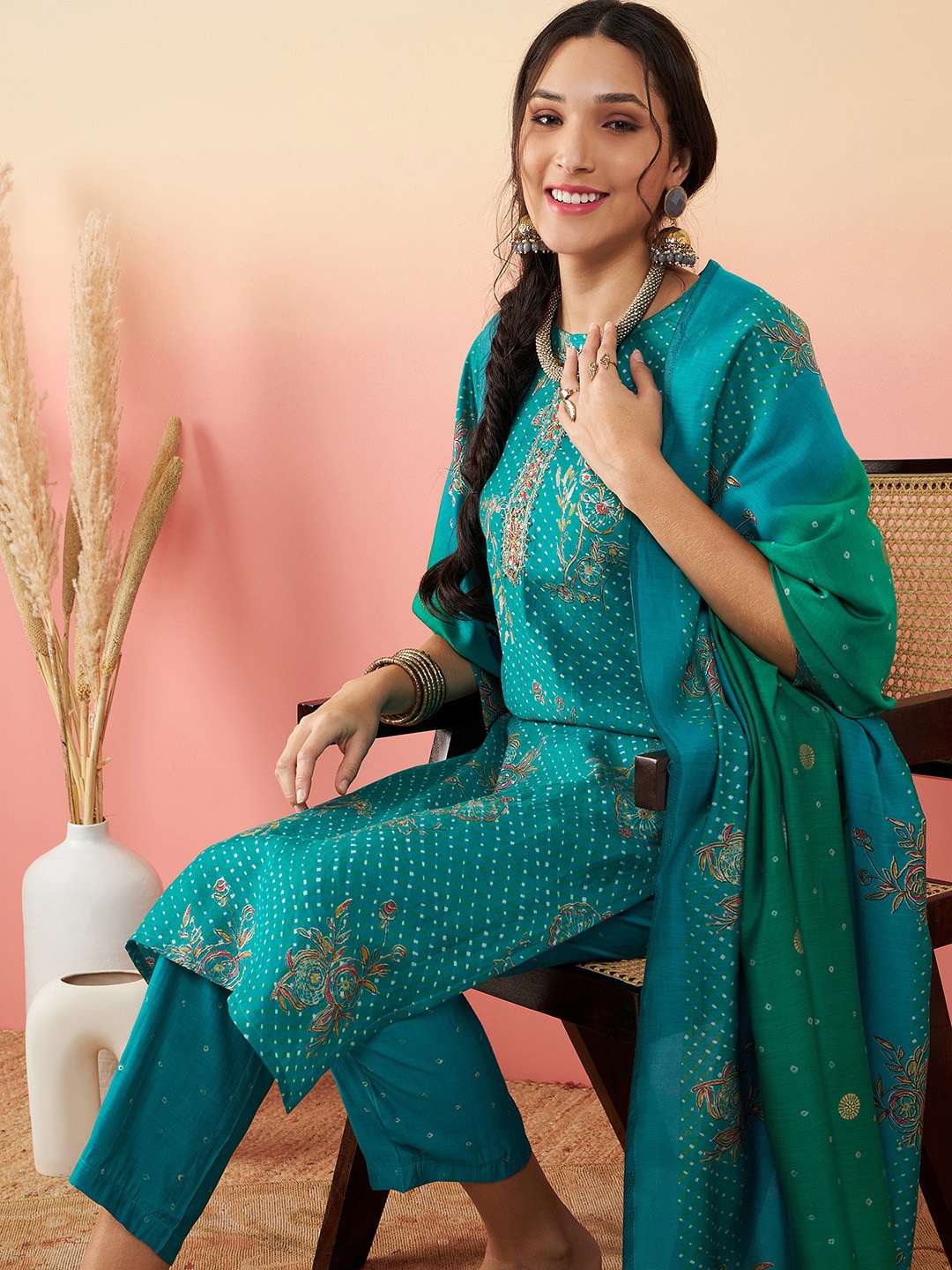 

Sangria Floral Printed Pure Silk Straight Kurta With Trouser & Dupatta, Green